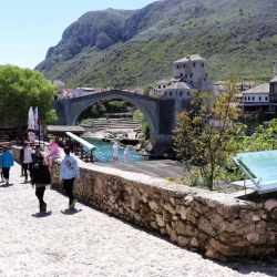 Šerijatska pravila: Mostar neće biti 'lijepa priča' dok postoje kvartovi u kojima vlada zakon fetve